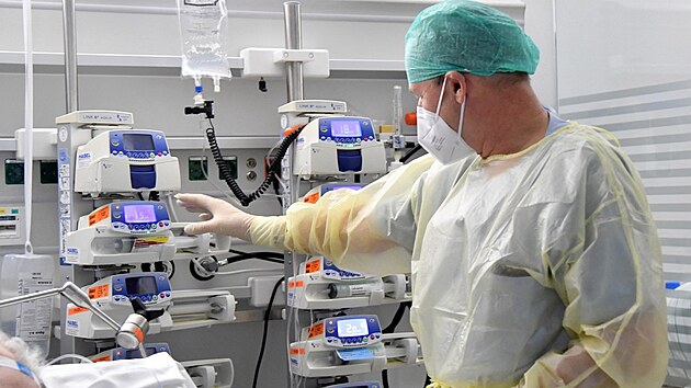 Nemocnice v rakouském Salzbursku se potýkají s nárůstem nakažených koronavirem. (17. listopadu 2021)