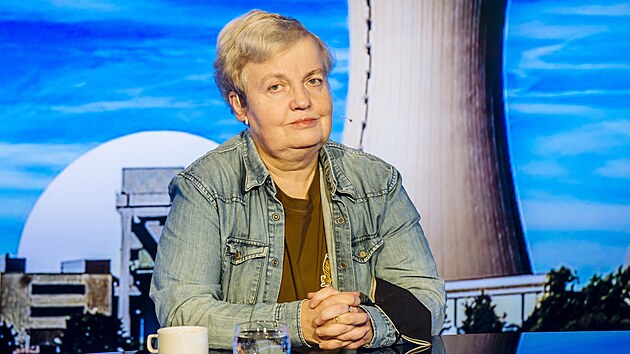 Hostem Rozst�elu je Dana Dr�bov�, p�edsedkyn� St�tn�ho ��adu pro jadernou bezpe�nost. (15. listopadu 2021)