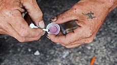 Kensington, p�edm�stí Filadelfie, je pova�ován za nejv�t�í trh s heroinem ve...