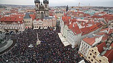 Demonstrace hnutí Otevřeme Česko-Chcípl PES a dalších desítek uskupení proti...