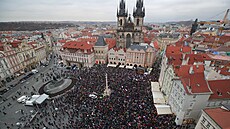 Praha byla na nohou. Chvilkai chtj najt prezidenta, do akce el i Chcpl PES