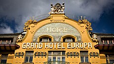 Secesní Grand hotel Evropa na Václavském nám�stí práv� prochází rekonstrukcí.