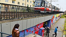 Tramvajový most a podchod pro chodce v Brně.