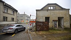 Takto vypadaly demoliní práce ve svátek 17. listopadu. ást areálu u byla...