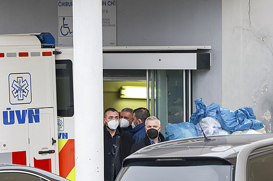 Prezidenta Milo�e Zemana propou�tí z Úst�ední vojenské nemocnice do domácího...