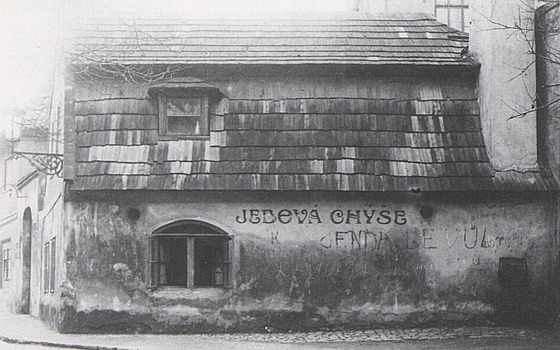 Jedová chý�e v roce 1920.