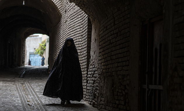 Tálibán nás může zničit. Ztráta příležitostí žene Afghánky k psychiatrům