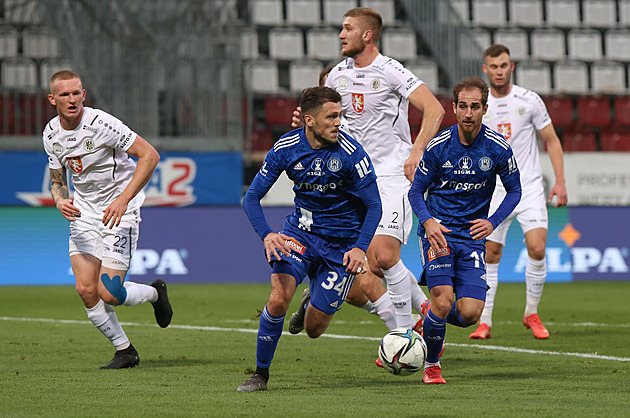 Olomouc na Maltě remizovala s Hradcem, Boleslav pod Holoubkem poprvé uspěla