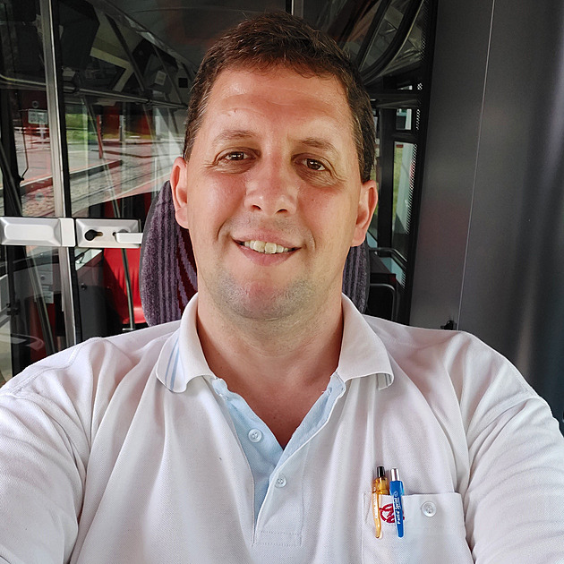 Petr Špirk má jako koníčka řízení tramvaje.