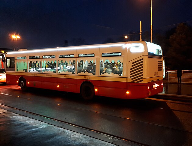 Vánoní autobus