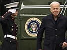 Americký prezident Joe Biden po píletu do Bílého domu (21. listopadu 2021)
