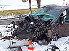 Dopravní nehodu osobního vozidla s motorovou lokomotivou v obci Kardaova...