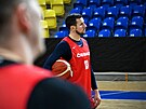 Jakub iina na tréninku eských basketbalist
