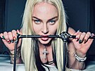 Zpěvačka Madonna a její snímky z Instagramu (25. listopadu 2021)
