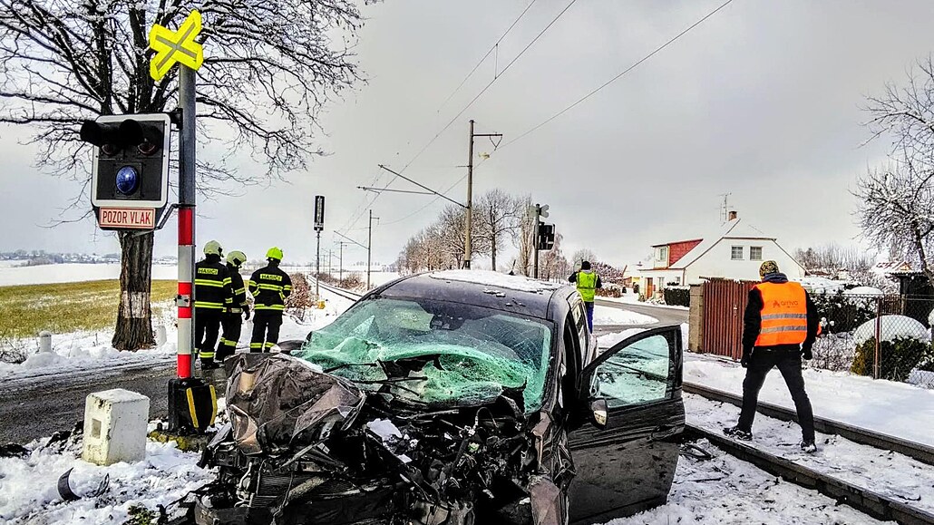 Nehoda se stala v Tyršově ulici na železničním přejezdu. Přestože byla nehoda...