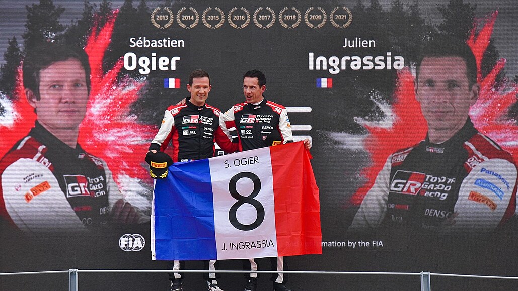 Sébastien Ogier a spolujezdec Julien Ingrassia slaví osmý titul v mistrovství...