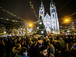Pražské vánoční trhy jsou každoročně označovány za jedny z nejhezčích. (20....