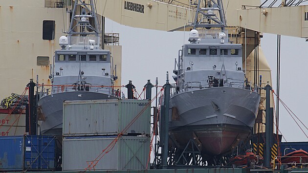 Do Oděsy dorazily dvě bývalé lodě americké pobřežní stráže, které posílí ukrajinské námořnictvo. (23. listopadu 2021)