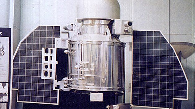 První sovětské sondy Mars 1 cílové planety nikdy nedosáhly