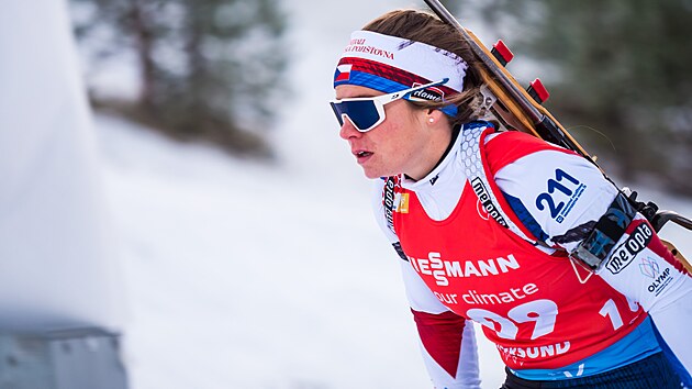Tereza Vinklárková během sprintu v Östersundu
