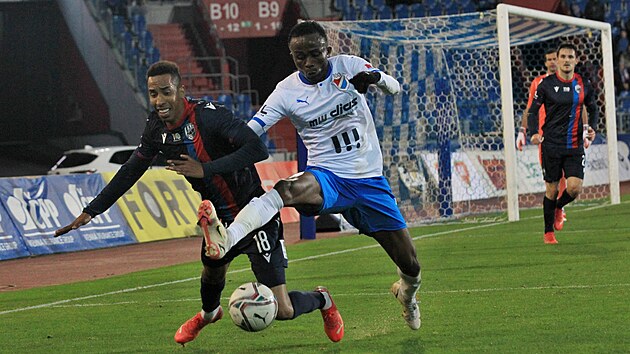 Hri FC Bank Ostrava a FC Viktoria Plze bhem utkn v rmci 15. kola fotbalov Fortuna ligy