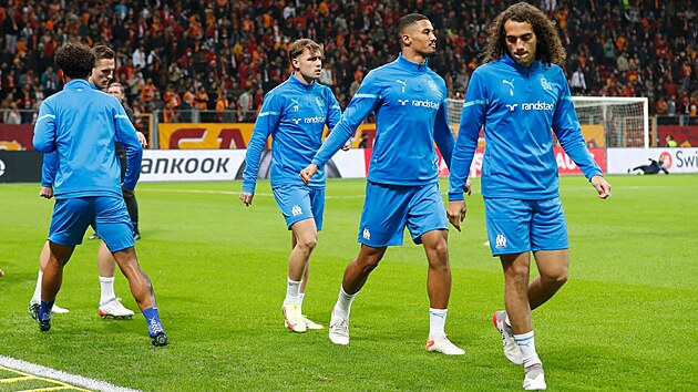 Fotbalisté klubu Olympique Marseille se připravují na zápas proti Galatasaray Istanbul v rámci Evropské ligy