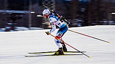 Vít�zslav Hornig b�hem sprintu v Östersundu