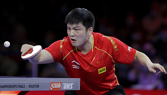 Čínský stolní tenista  Fan Čen-tung se stal v Houstonu mistrem světa.