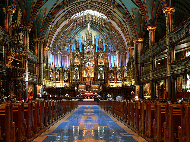 Korektní disneyland. Plány na úpravu katedrály Notre-Dame vzbudily kritiku