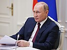 Ruský prezident Vladimir Putin na investiním fóru varoval NATO ped...