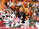 Stánek Marie Aichyngerové s vánoními dekoracemi bývá pravidelnou souástí...