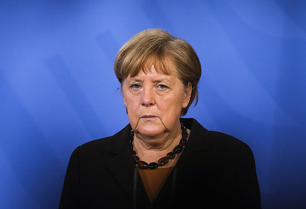 Merkelová svými výroky v roce 2020 zasáhla do práv AfD, rozhodl soud