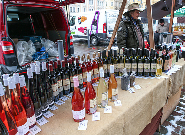 V Plzni startují farmářské trhy, většina prodejců je z Plzeňského kraje