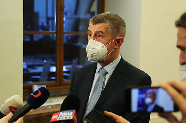 Za Babišem přišel ozbrojený muž. Policie ho podle premiéra zpacifikovala na vrátnici