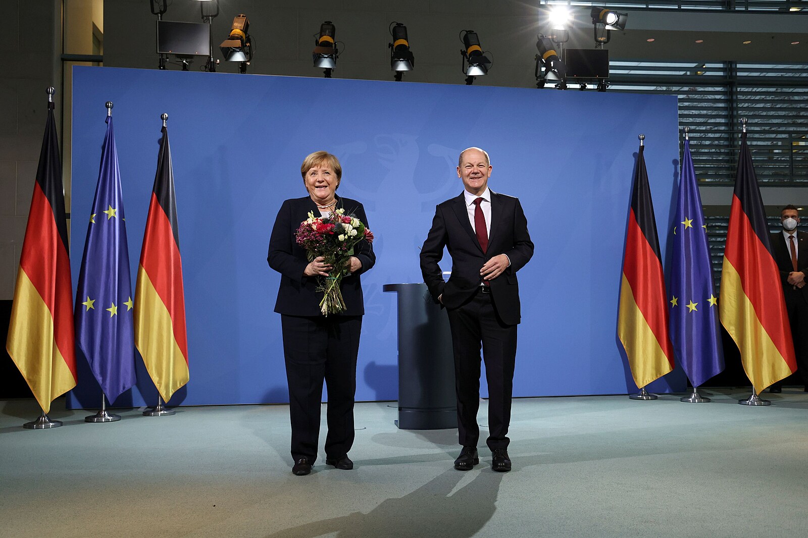 Scholz se stal německým kancléřem, Merkelová skončila po 16 letech -  iDNES.cz
