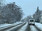 Sníh na silnicích v Praze (4. prosince 2021)