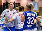 Elika Krupnová se raduje ze svého gólu v semifinále MS proti Finsku.