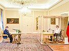 Prezident Milo Zeman pijal na zámku v Lánech kandidáta na ministra...