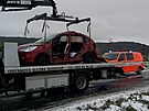 Jedno úmrtí a dv tká zranní si vyádala nehoda dvou osobních aut mezi...