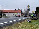 Motork havaroval na silnici mezi Jesenic u Prahy a Hodkovicemi (7. 12. 2021)