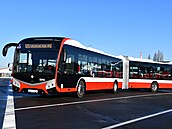 Nový autobus SOR bude po Praze jezdit jet rok.