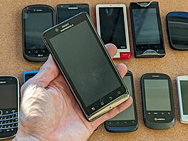 Smartphony z roku 2011