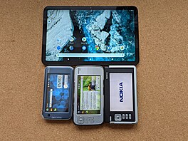 Nokia T20 a historické modely Nokia 770, N800 a N810