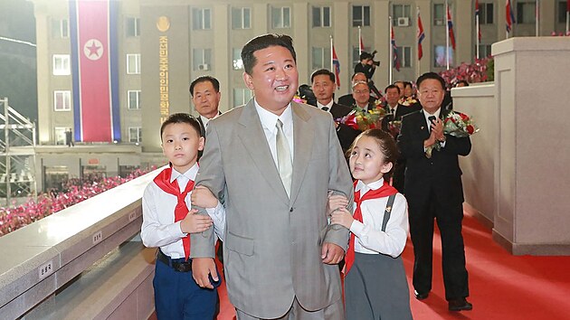Kim Čong-un při oslavách založení KLDR (září 2021)