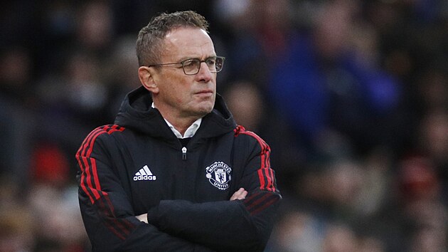 Nov trenr Manchesteru United Ralf Rangnick ped zpasem proti Crystal Palace.