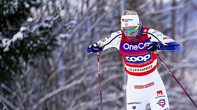 Maja Dahlqvistov na trati sprintu Svtovho pohru volnou technikou v Lillehammeru.