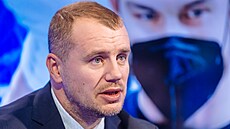 Co m��e vést policisty k odmítání vakcíny, odpovídá v Rozst�elu p�edseda...