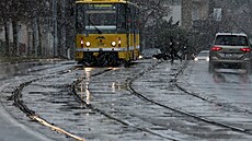 Stav tramvajové trati u Svtovaru se skokov zhoril. Na rok 2022 je pipravená...