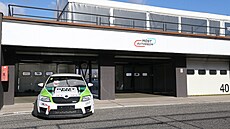 Jízda Octávií OCR Evo na Mosteckém autodromu