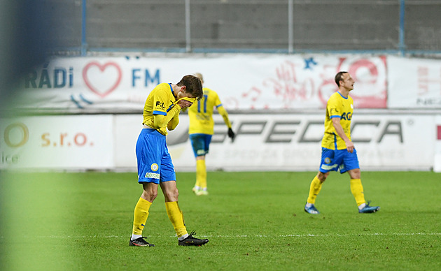 Teplice - Boleslav 0:1, domácí nedali penaltu, v první půli rozhodl Ladra